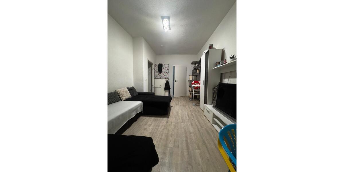 Etagenwohnung Zwickau - 5 Zimmer, 110 m&sup2;, 940&euro; | Angebot:25710919