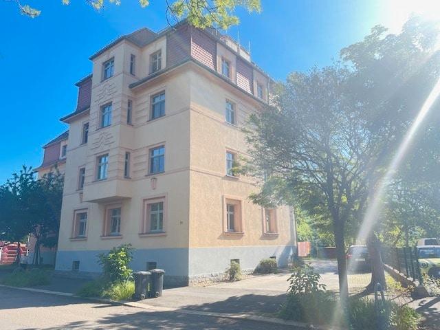 Erdgeschoßwohnung Zwickau - 4 Zimmer, 96 m&sup2;, 671&euro; | Angebot:24570448