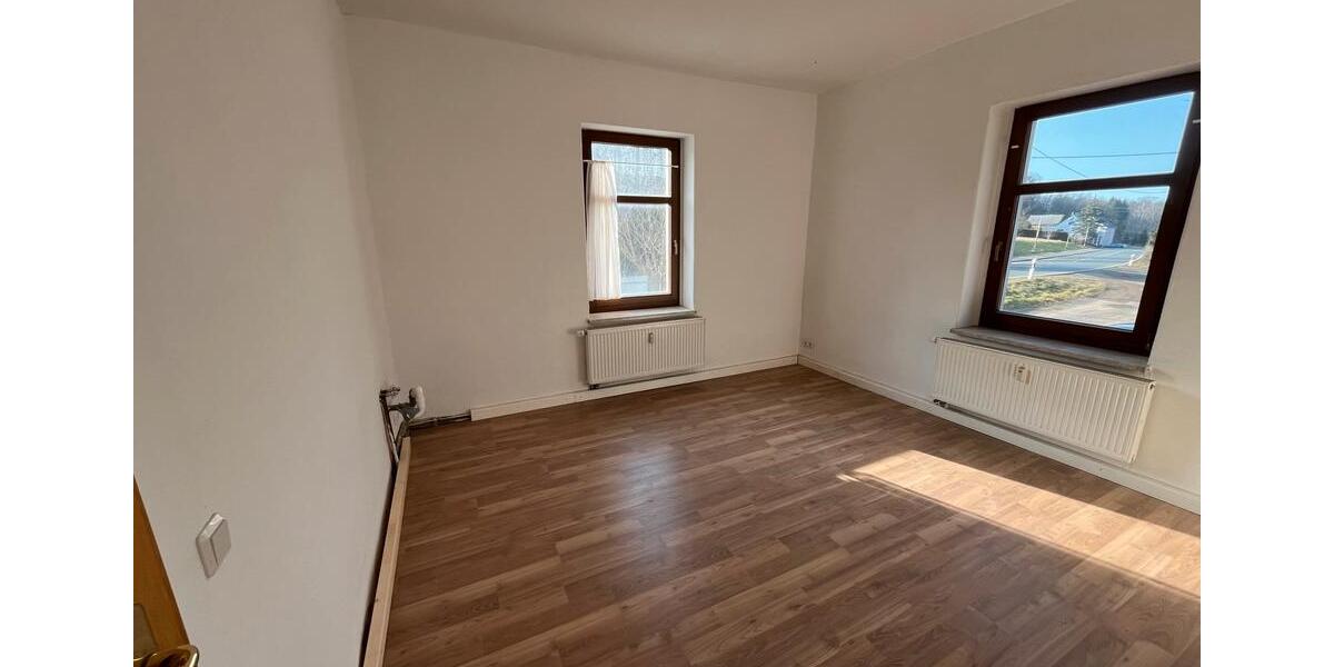 Hochparterre Wilkau-Haßlau Haßlau - 1 Zimmer, 33 m&sup2;, 225&euro; | Angebot:25510909