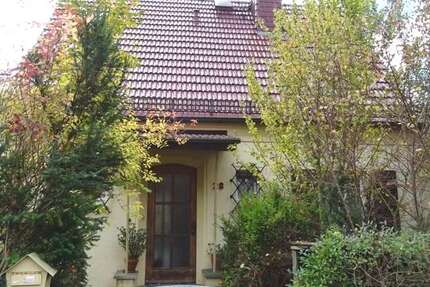 Haus Glauchau - 4 Zimmer, 95 m&sup2;, 149.000&euro; | Angebot:24422488