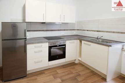 Wohnung Aue-Bad Schlema Bad Schlema - 2 Zimmer, 60 m&sup2;, 330&euro; | Angebot:25878925