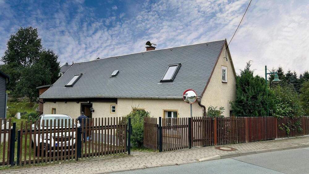 Mehrfamilienhaus, Wohnhaus Oberlauterbach Oberlauterbach - 5 Zimmer, 60 m&sup2;, 35.000&euro; | Angebot:25776172