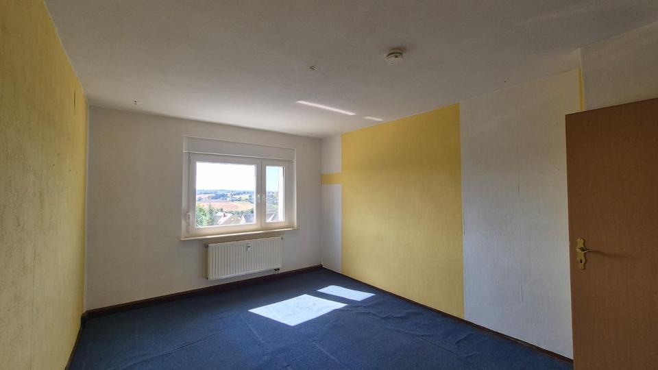 Etagenwohnung Elsterberg - 5 Zimmer, 63 m&sup2;, 300&euro; | Angebot:22688761