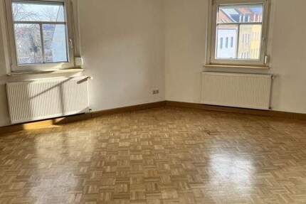 Wohnung Meerane - 3 Zimmer, 87 m&sup2;, 480&euro; | Angebot:25665453