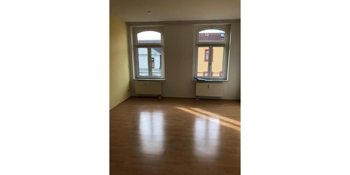 Etagenwohnung Zwickau - 2 Zimmer, 65 m&sup2;, 95.000&euro; | Angebot:9064293