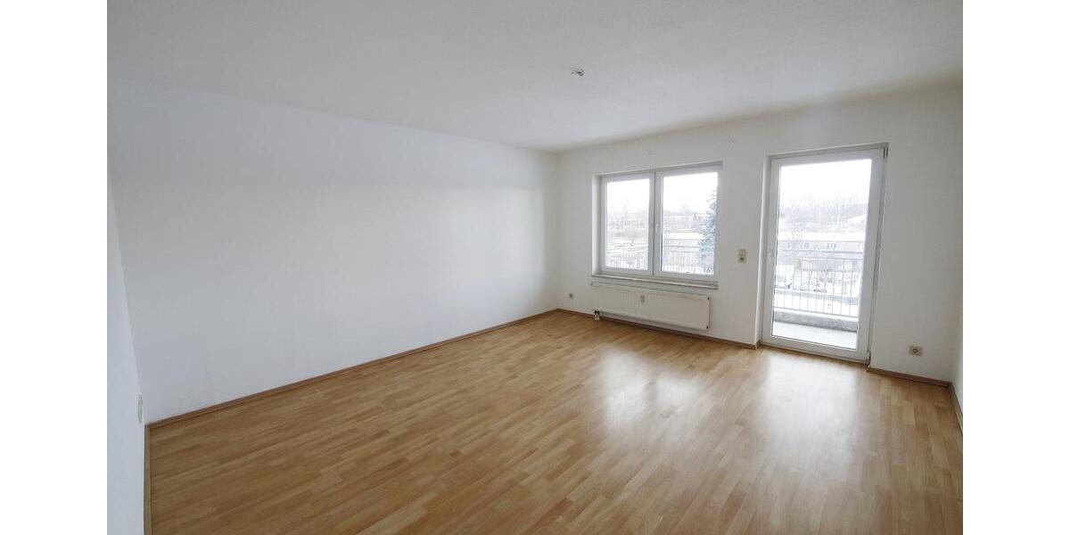 Etagenwohnung Zwickau Auerbach - 1 Zimmer, 44 m&sup2;, 39.000&euro; | Angebot:25404702
