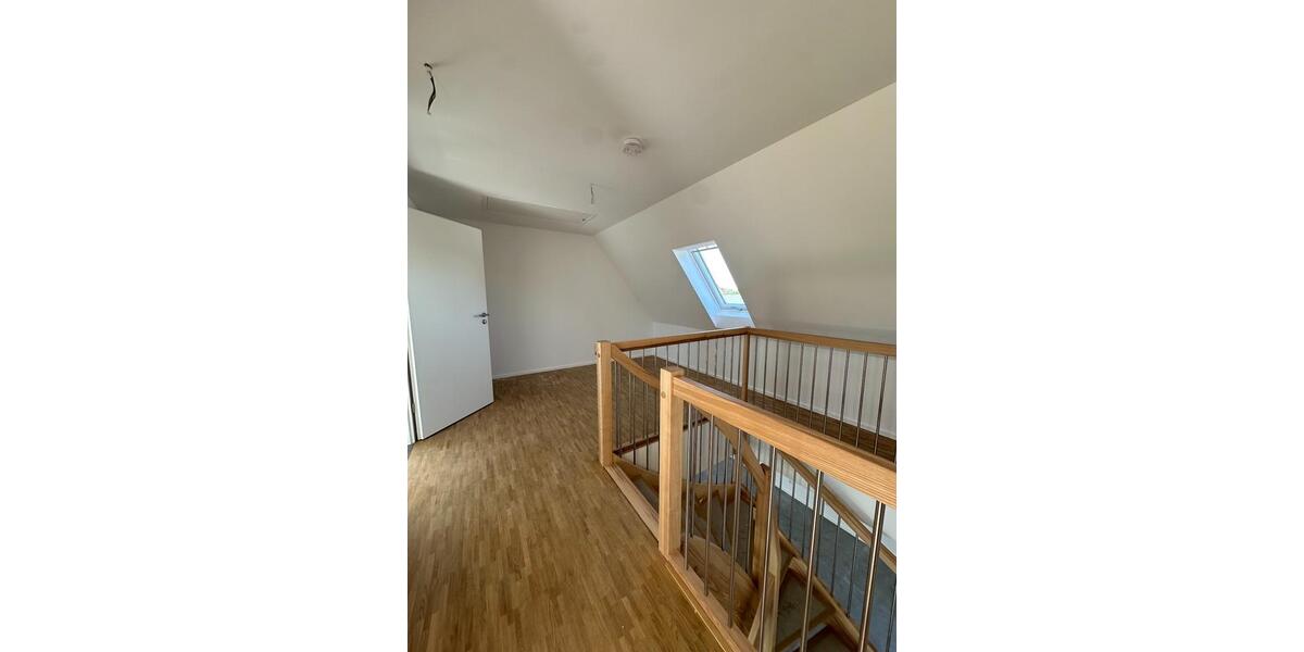 Maisonettenwohnung Glauchau - 5.5 Zimmer, 113 m&sup2;, 1.168&euro; | Angebot:20442284