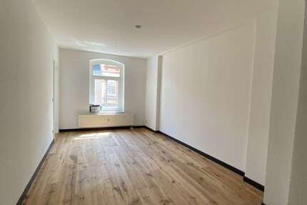Wohnung Zwickau Marienthal Ost - 2 Zimmer, 47 m&sup2;, 280&euro; | Angebot:25258492