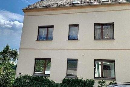 Haus Reichenbach - 6 Zimmer, 165 m&sup2;, 98.000&euro; | Angebot:25662099
