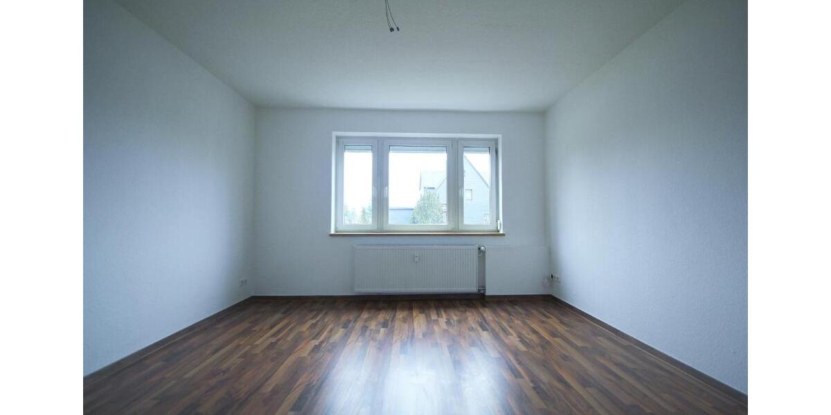 Etagenwohnung Hohenstein-Ernstthal Ernstthal - 3 Zimmer, 58 m&sup2;, 400&euro; | Angebot:25181818