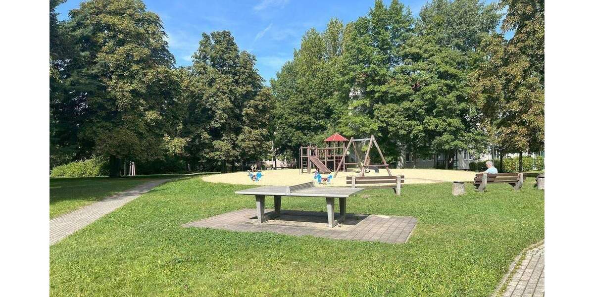 Etagenwohnung Zwickau Eckersbach - 2 Zimmer, 47 m&sup2;, 249&euro; | Angebot:25916175