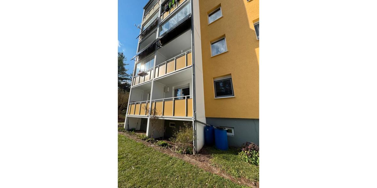 Erdgeschoßwohnung Aue-Bad Schlema Bad Schlema - 2 Zimmer, 50 m&sup2;, 320&euro; | Angebot:25843858