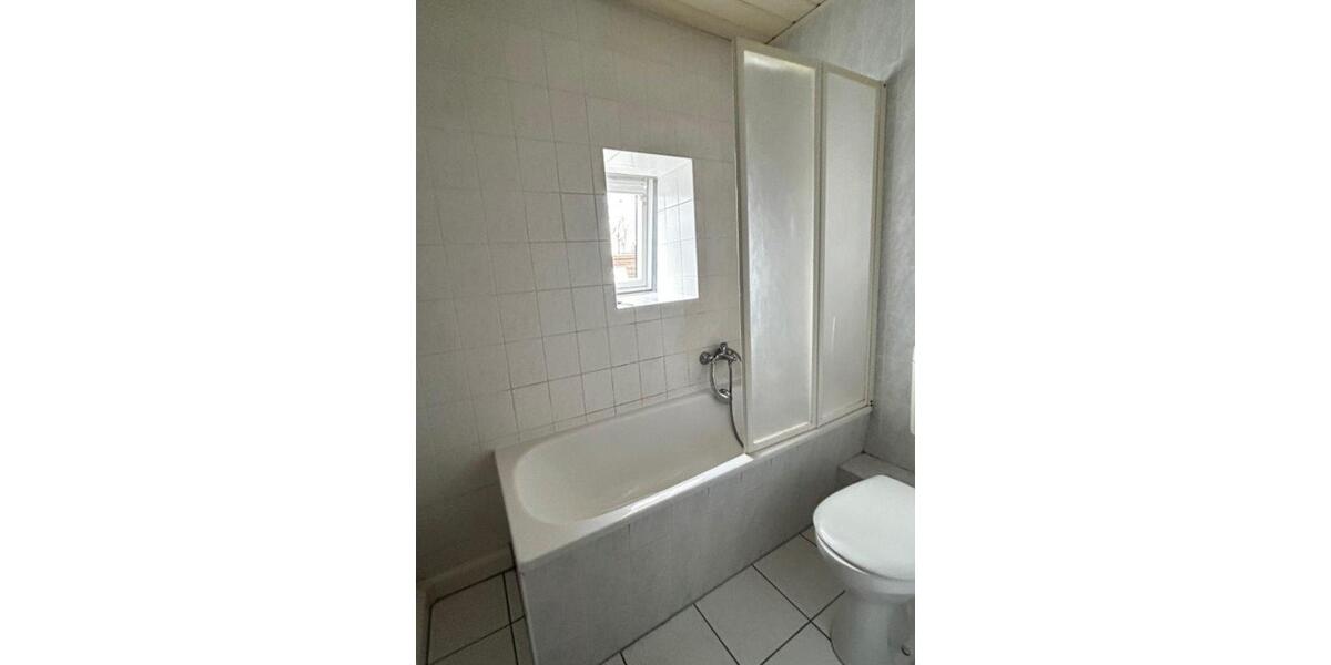 Etagenwohnung Zwickau Auerbach - 2 Zimmer, 58 m&sup2;, 320&euro; | Angebot:19527256