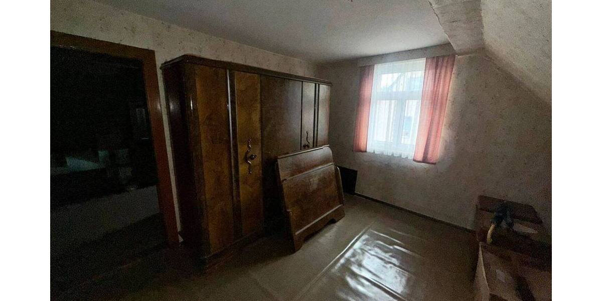 Doppelhaushälfte Neukirchen/Erzgebirge Adorf - 6 Zimmer, 104 m&sup2;, 155.500&euro; | Angebot:26695125