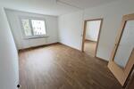 Etagenwohnung Limbach-Oberfrohna Oberfrohna - 2 Zimmer, 51 m&sup2;, 327&euro; | Angebot:25945694