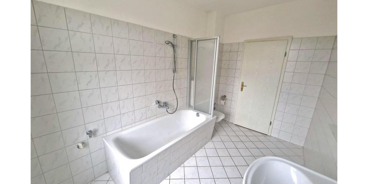 Zwei Eigentumswohnungen im Zentrum von Zwickau- +nur im Paket+ - Etagenwohnung Zwickau | Angebot:22067547