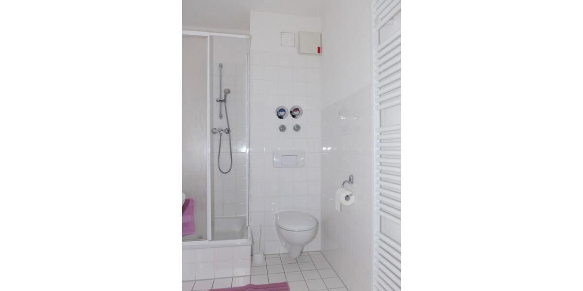 Etagenwohnung Limbach-Oberfrohna Oberfrohna - 2 Zimmer, 46 m&sup2;, 270&euro; | Angebot:25569447