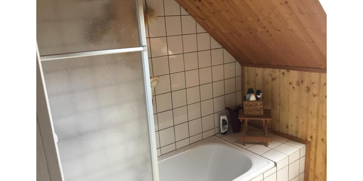 Dachgeschoßwohnung Zwickau Cainsdorf - 4 Zimmer, 53 m&sup2;, 510&euro; | Angebot:26629615