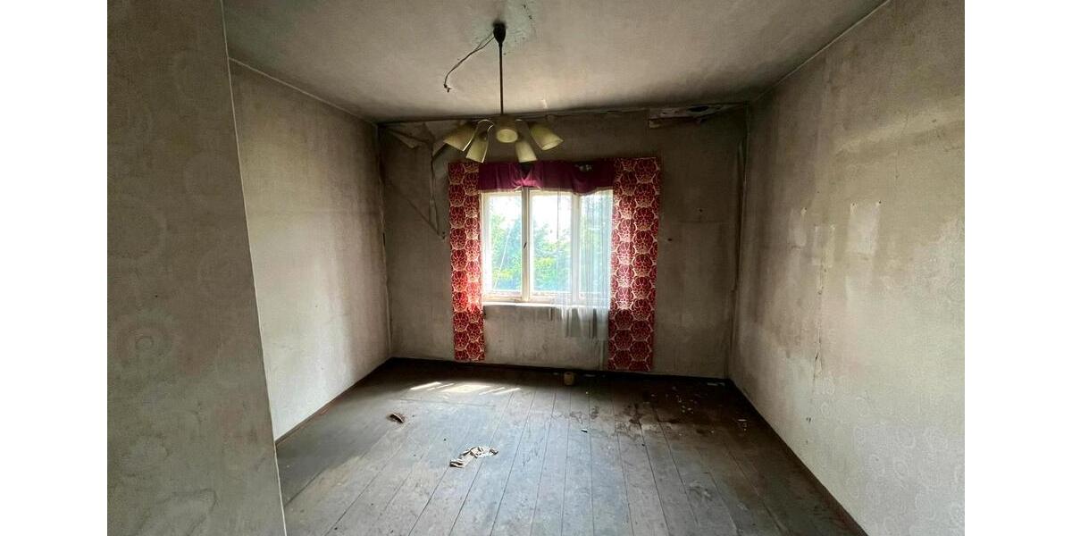 Einfamilienhaus Crimmitschau - 50.000&euro; | Angebot:24455971