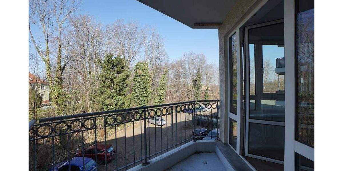 Etagenwohnung Zwickau / Schedewitz Schedewitz - 2 Zimmer, 62 m&sup2;, 399&euro; | Angebot:25681461