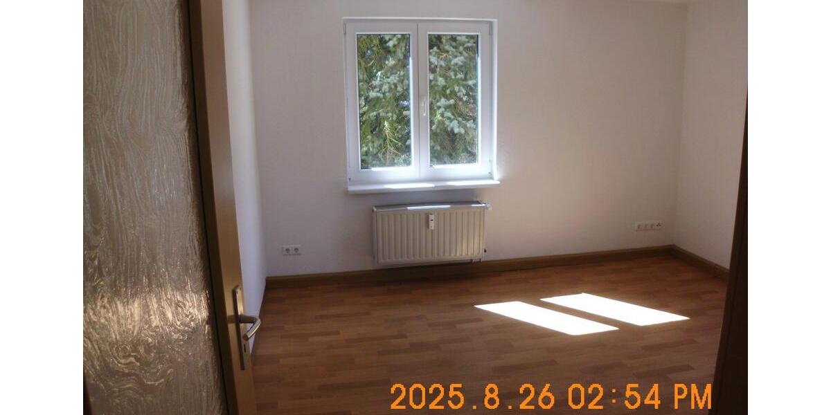Etagenwohnung Hohenstein-Ernstthal Ernstthal - 3 Zimmer, 62 m&sup2;, 325&euro; | Angebot:25510943