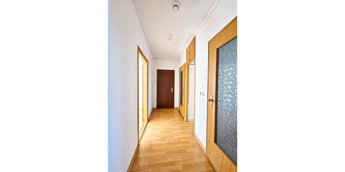 Etagenwohnung Werdau - 3 Zimmer, 56 m&sup2;, 39.800&euro; | Angebot:26972792