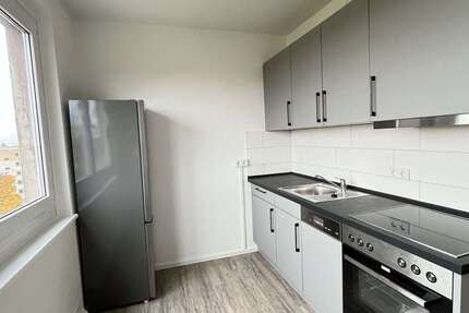 Wohnung Zwickau Neuplanitz - 4 Zimmer, 90 m&sup2;, 489&euro; | Angebot:23805285