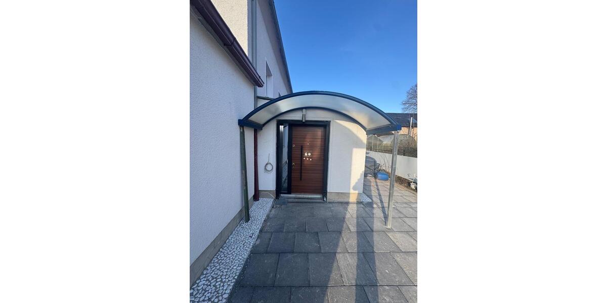 Einfamilienhaus Treuen - 3 Zimmer, 180 m&sup2;, 180.000&euro; | Angebot:25278784