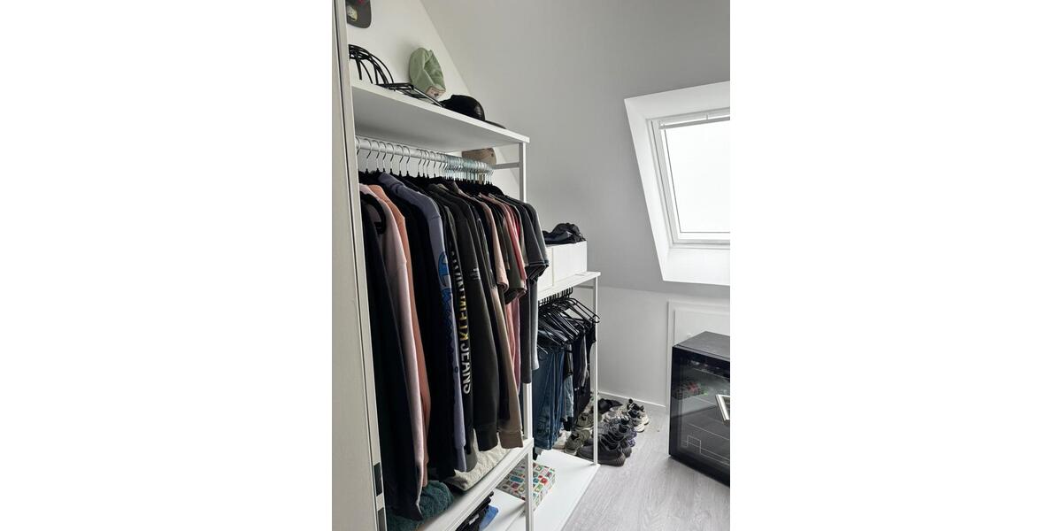 Etagenwohnung Zwickau Cainsdorf - 1 Zimmer, 42 m&sup2;, 280&euro; | Angebot:26429311