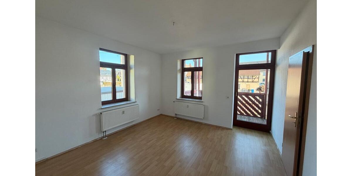 Erdgeschoßwohnung Mülsen - 2 Zimmer, 50 m&sup2;, 470&euro; | Angebot:25762269