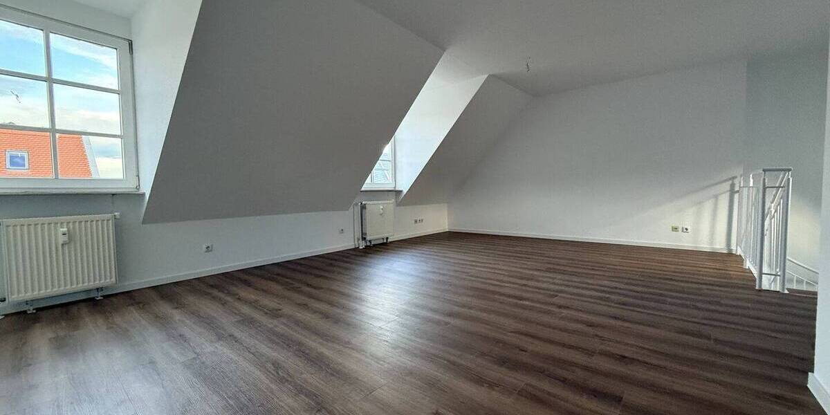 Etagenwohnung Zwickau Innenstadt - 2 Zimmer, 74 m&sup2;, 485&euro; | Angebot:25734786