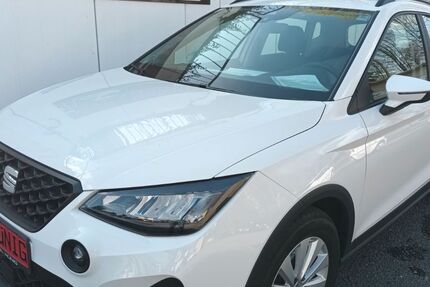 Seat Arona 19.950 km 17.990 &euro; Limbach-Oberfrohna 09212