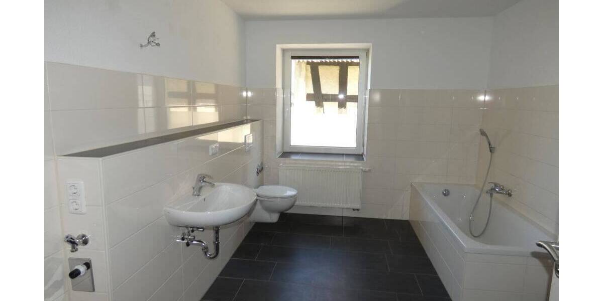 Mehrfamilienhaus, Wohnhaus Großenstein Baldenhain - 1 Zimmer, 336 m&sup2;, 262.900&euro; | Angebot:25683075