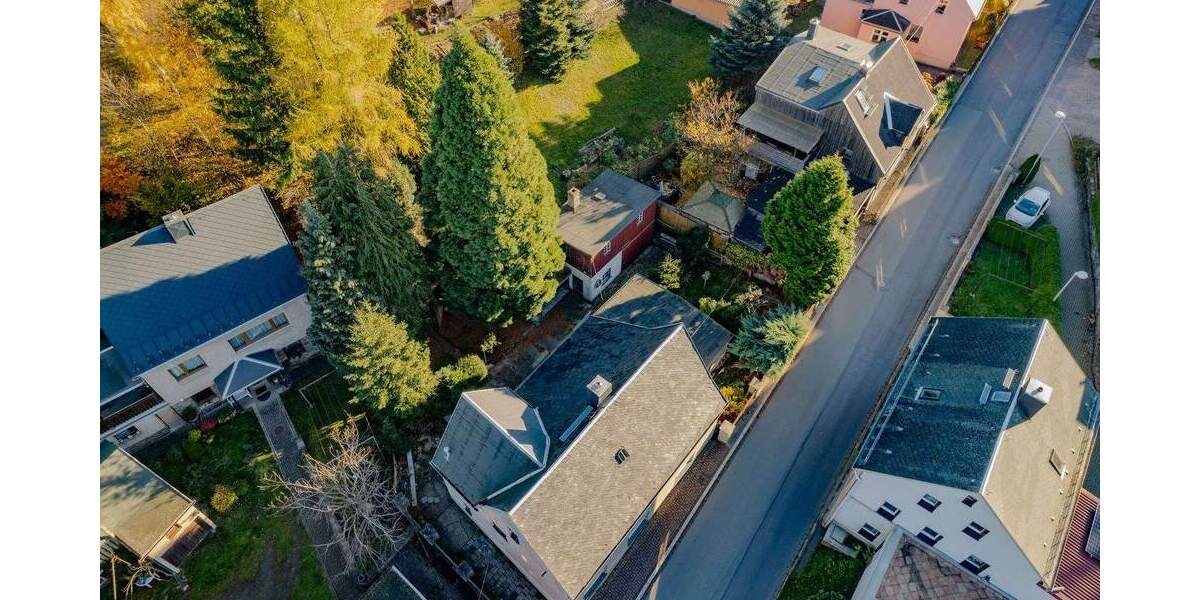 Einfamilienhaus Jahnsdorf/Erzgeb Jahnsdorf - 6 Zimmer, 118 m&sup2;, 35.000&euro; | Angebot:25735292