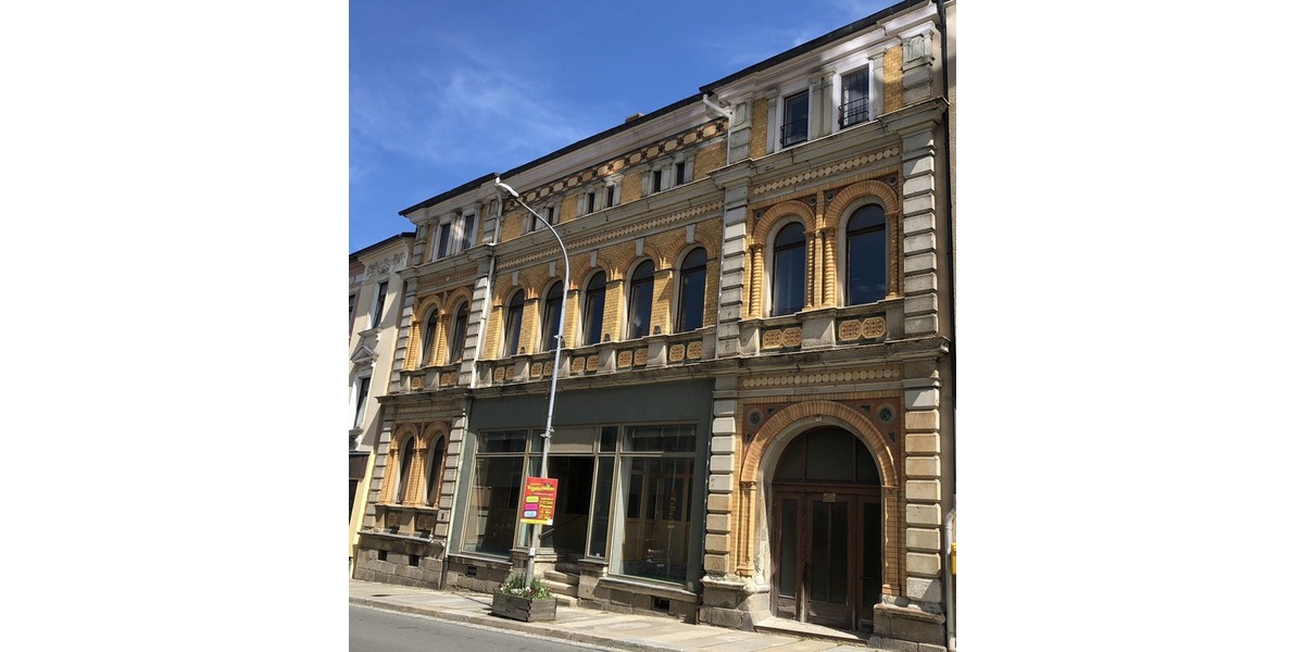 Exklusive Dachgeschosswohnung mit Balkon in aufwendig saniertem Gründerzeithaus - Dachgeschoßwohnung Falkenstein | Angebot:27104271