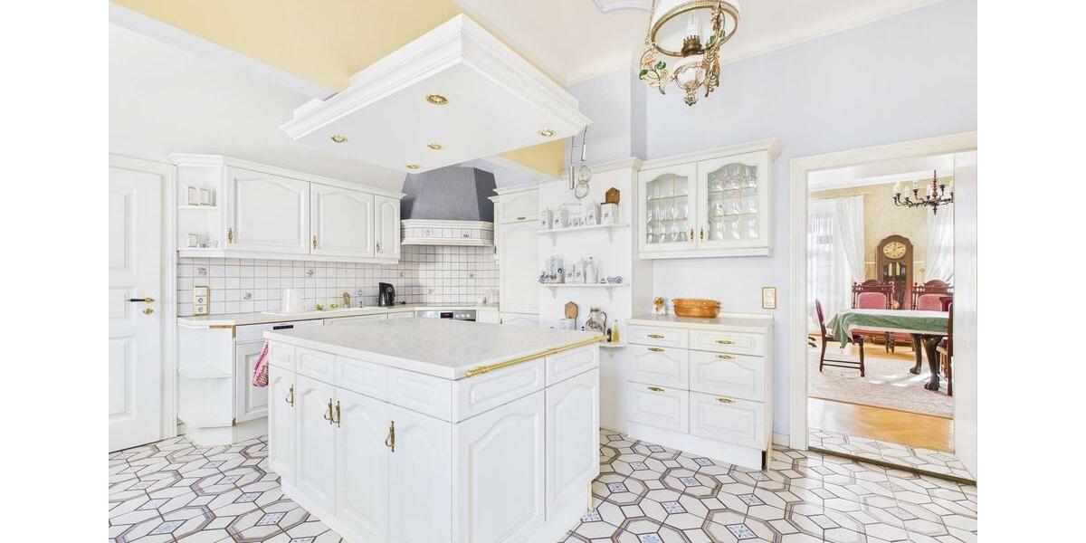 Etagenwohnung Lengenfeld - 3 Zimmer, 161 m&sup2;, 795&euro; | Angebot:23472963