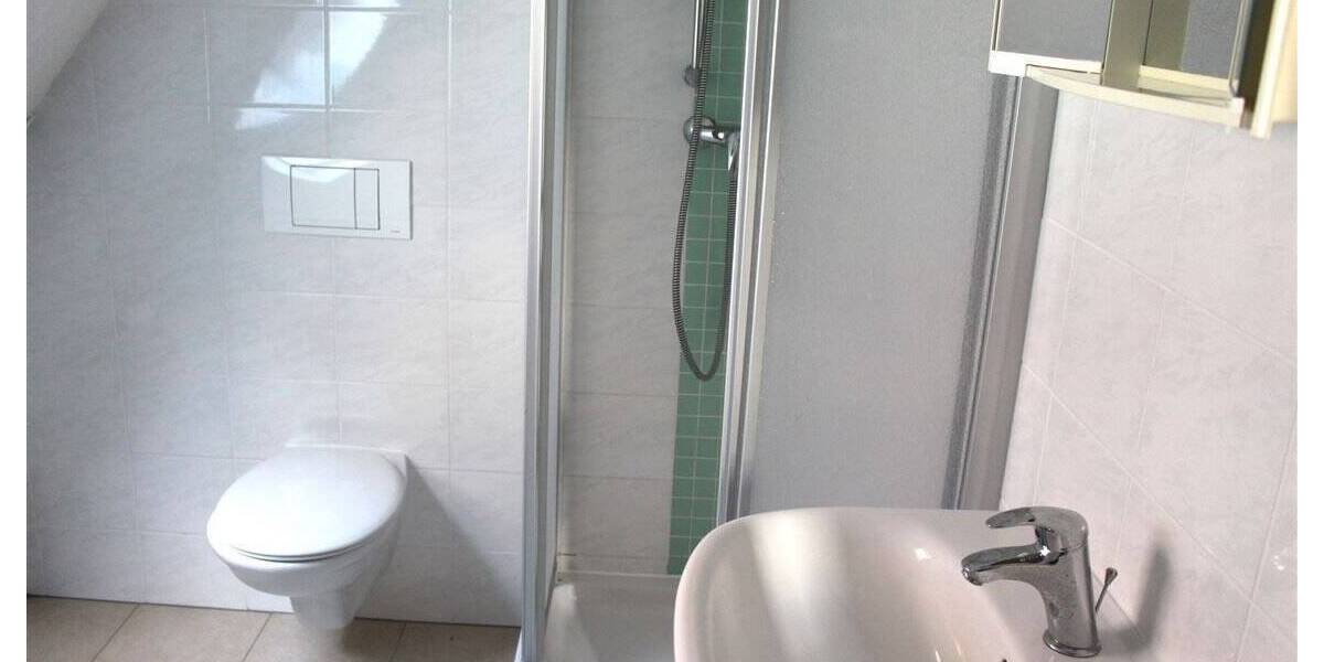 Mehrfamilienhaus, Wohnhaus Gößnitz - 7 Zimmer, 152 m&sup2;, 125.000&euro; | Angebot:25741235