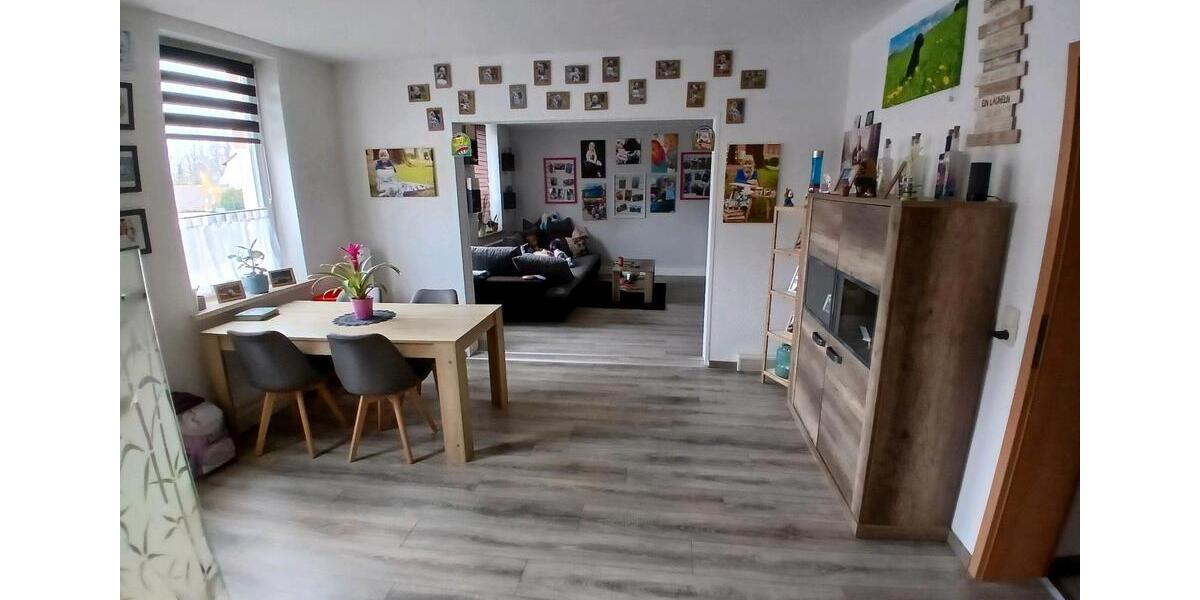 Erdgeschoßwohnung Oelsnitz (Erzgebirge) - 5 Zimmer, 110 m&sup2;, 900&euro; | Angebot:25943904