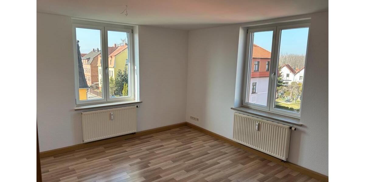 Etagenwohnung Reinsdorf - 2 Zimmer, 58 m&sup2;, 522&euro; | Angebot:25935605