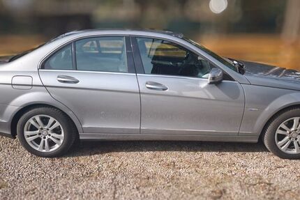 Mercedes-Benz C 180 163.500 km 6.990 &euro; Limbach-Oberfrohna 09212