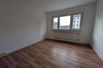 Erdgeschoßwohnung Limbach-Oberfrohna Oberfrohna - 3 Zimmer, 58 m&sup2;, 310&euro; | Angebot:25447497
