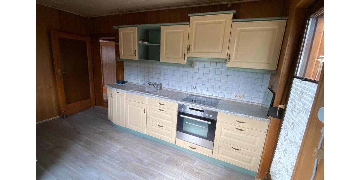 Einfamilienhaus Fraureuth - 11 Zimmer, 220 m&sup2;, 250.000&euro; | Angebot:24728324