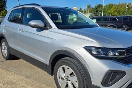 VW T-Cross 2.837 km 24.665 &euro; Zwickau 08058