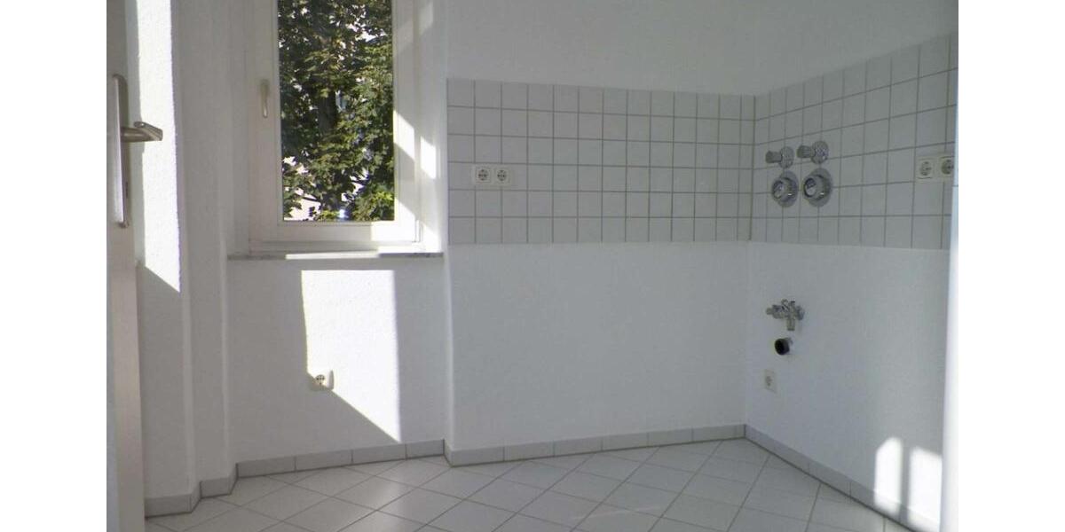 Etagenwohnung Zwickau Zwickau-Nord - 2 Zimmer, 46 m&sup2;, 300&euro; | Angebot:21467681