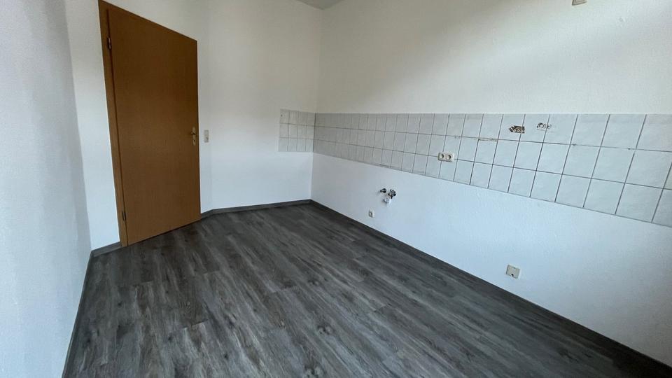 Etagenwohnung Werdau - 2 Zimmer, 59 m&sup2;, 325&euro; | Angebot:24978995