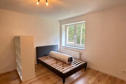 Wohnung Zwickau Auerbach - 1.5 Zimmer, 42 m&sup2;, 295&euro; | Angebot:25255331