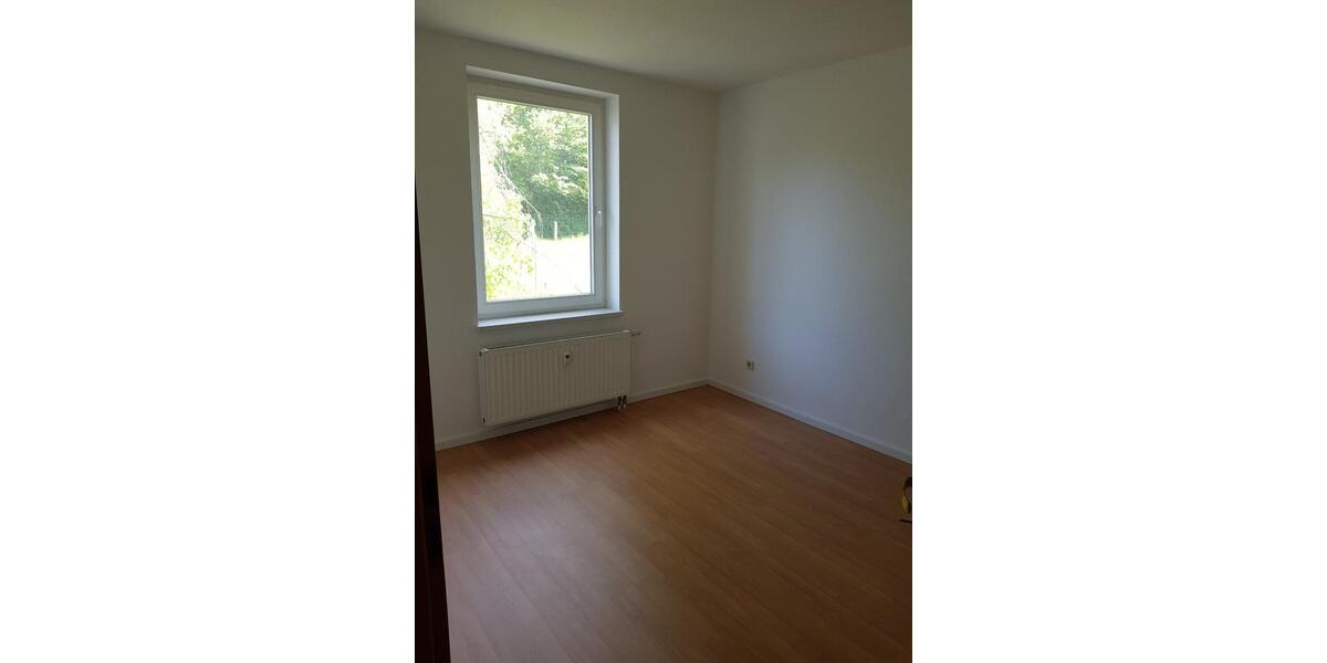 Etagenwohnung Reichenbach im Vogtland Obermylau - 2 Zimmer, 45 m&sup2;, 215&euro; | Angebot:24812646