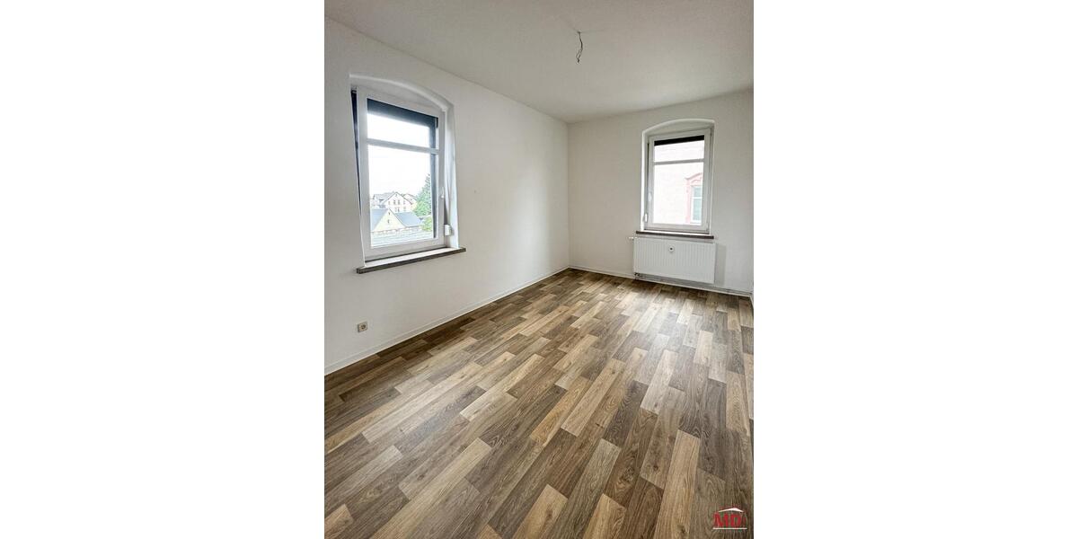 Etagenwohnung Oelsnitz (Erzgebirge) - 2 Zimmer, 65 m&sup2;, 330&euro; | Angebot:22144563