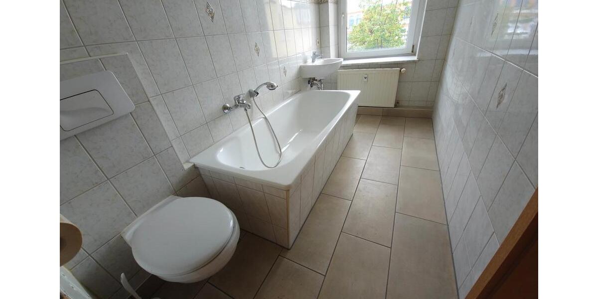 Etagenwohnung Aue-Bad Schlema Bad Schlema - 3 Zimmer, 430&euro; | Angebot:23090400