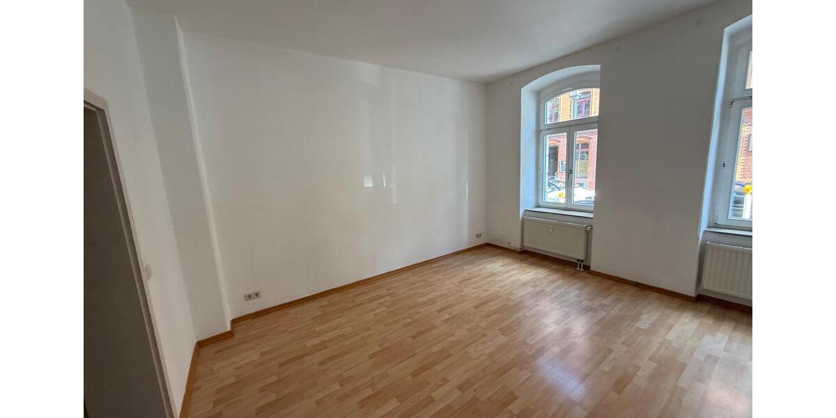 Etagenwohnung Zwickau - 3 Zimmer, 84 m&sup2;, 449&euro; | Angebot:25756491